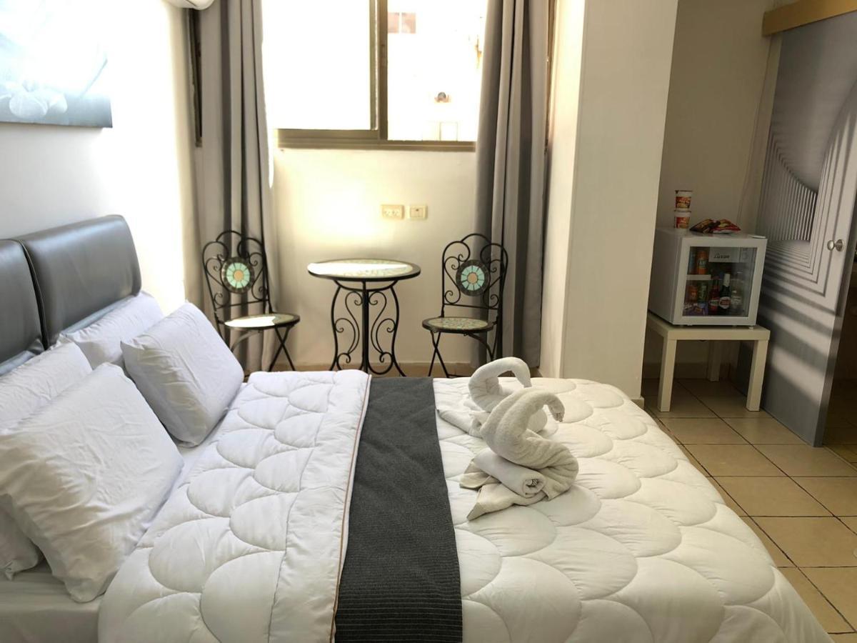 Sea Line From R&a Group * Bat Yam